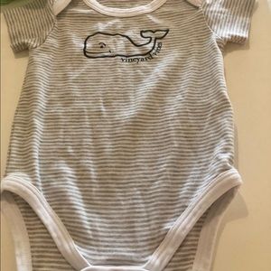 Vineyard Vines  onesie 12-18